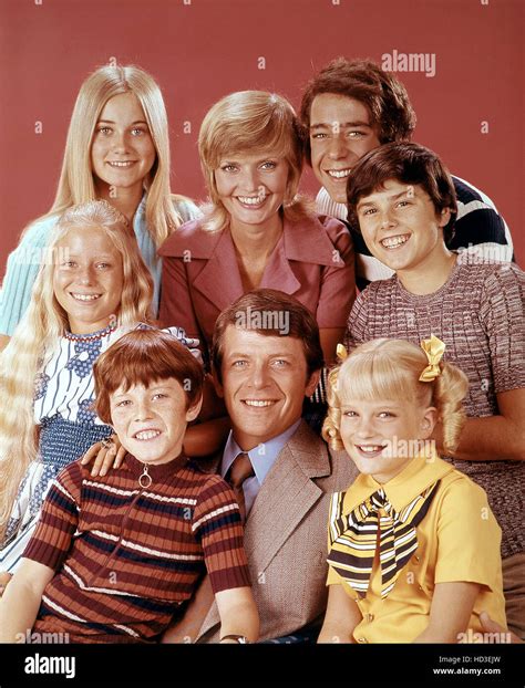 the brady bunch back row christopher knight barry williams florence henderson maureen