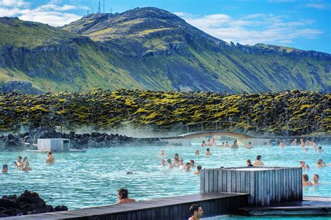 What To Do In Iceland Quick Guide To Its Hot Spots The Road Les Traveled