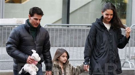 5 Lesser Known Facts About Tom Cruise S Daughter Suri Cruise