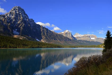 Wallpaper Autumn Lake Canada Mountains Reflection