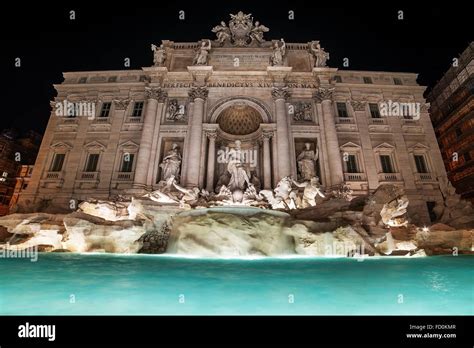 Rome Italy The Trevi Fountain At Night Stock Photo Alamy