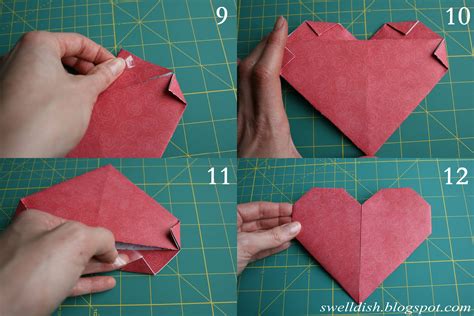 Cut out the spot between the thumb and forefinger to make a heart. The Swell Dish: Valentine Paper Heart Gift Card/Note Holders