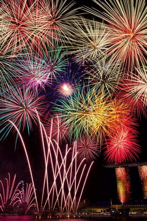 Tons of awesome fireworks wallpapers to download for free. Fireworks iPhone Wallpaper HD - Free Download | iPhoneWalls