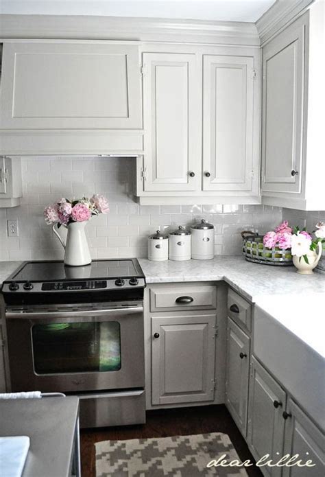 It keeps the theme on point and creates a kitchen environment where you are invited to take your cooking seriously. 80+ Amazing Kitchen Cabinet Paint Color Ideas 2018