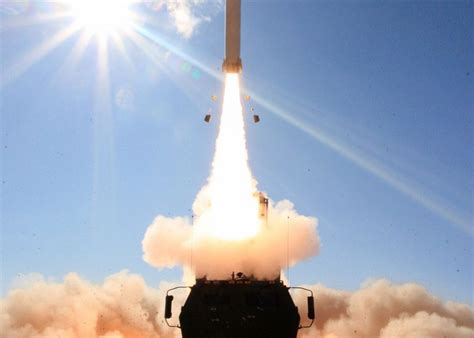 Us Armys Precision Strike Missile Demos Pinpoint Accuracy In Second