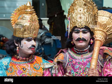Dioses Del Hombre En La India Fotografías E Imágenes De Alta Resolución Alamy