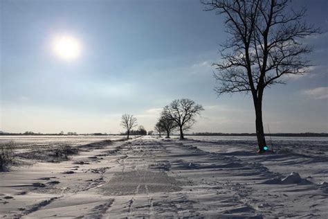 Olvasóink újabb hóátfúvásokról, újabb veszélyes utakról küldtek fotókat