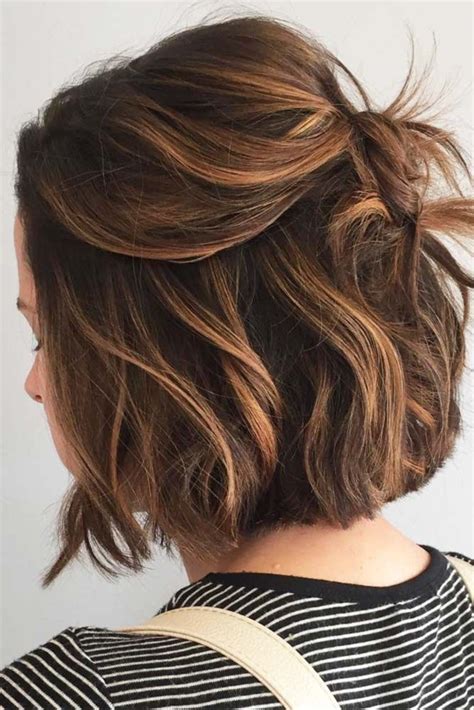 24 Coolest Short Hairstyles With Highlights Haircuts And Hairstyles 2021
