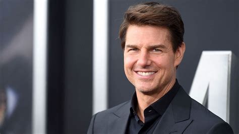 Tom cruise is tom cruise crazy just be glad it's him, not you. Tom Cruise Shares Epic First Photo of 'Top Gun' Sequel | Entertainment Tonight
