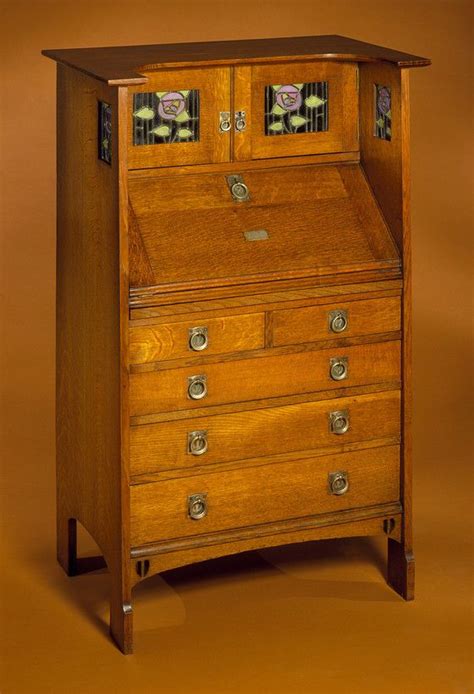 01324 624200 66 ladysmill, falkirk, stirlingshire, fk2 9au, scotland. Desk, Ernest Archibald Taylor, Wylie and Lochhead ...
