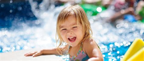 7 Fun Games To Play In The Pool Webshopswimmingpoolsbe