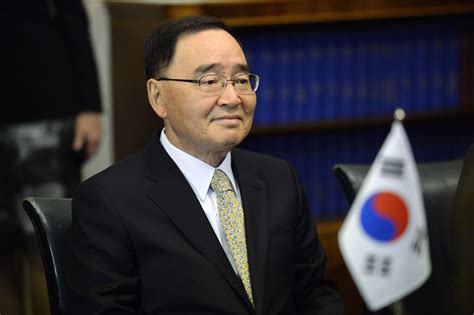 South Korean Prime Minister Chung Offers To Resign Over Ferry Sinking