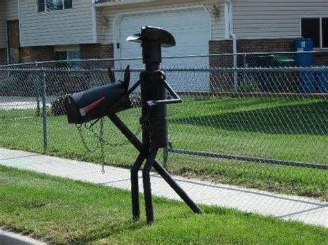 41 Weird Funny And Clever Mailboxes Gallery Ebaums World