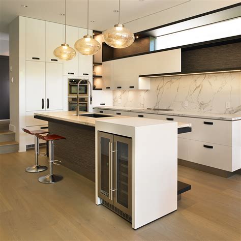 Art Meets Function In Euro Style Kitchen Modern Home Magazine
