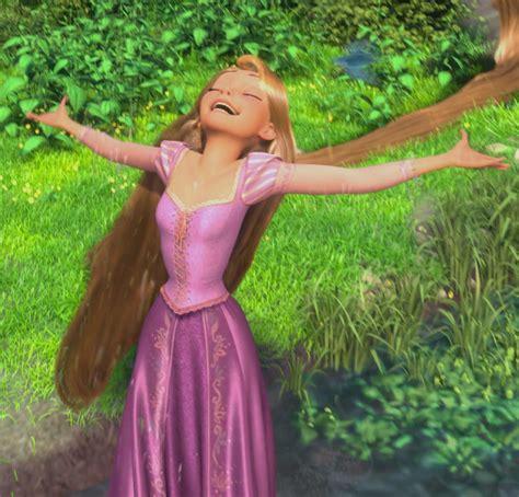 Disney Tangled Rapunzel Singing Disneyexaminer