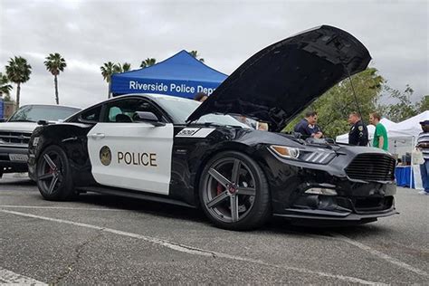 This 730 Hp Saleen Mustang Is One Of The Fastest Police Cars Ever Carbuzz