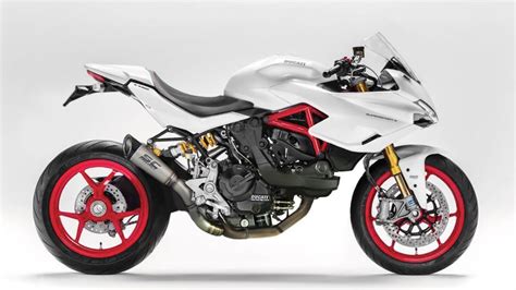 Review Of Ducati Supersport S 2018 Pictures Live Photos And Description