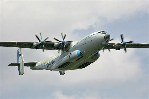 Antonov An 22 Antei Pictures Technical Data History Barrie