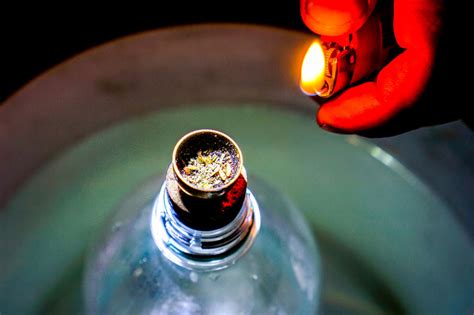 Tumblr is a place to express yourself, discover yourself, and bond over the stuff you love. How to Make a Gravity Bong with Items Around Your Home | California Weed Blog