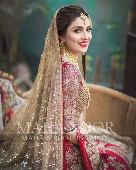 Beautiful Actress Ayeza Khans Latest Bridal Photo Shoot Reviewitpk