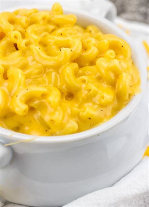 Creamy Stovetop Mac And Cheese A Quick Easy Cheesy Weeknight Dinner