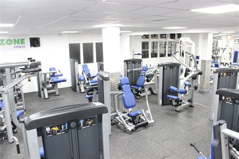 Flooring Reduces Noise And Vibration Body Zone Fitness Tvs Gym