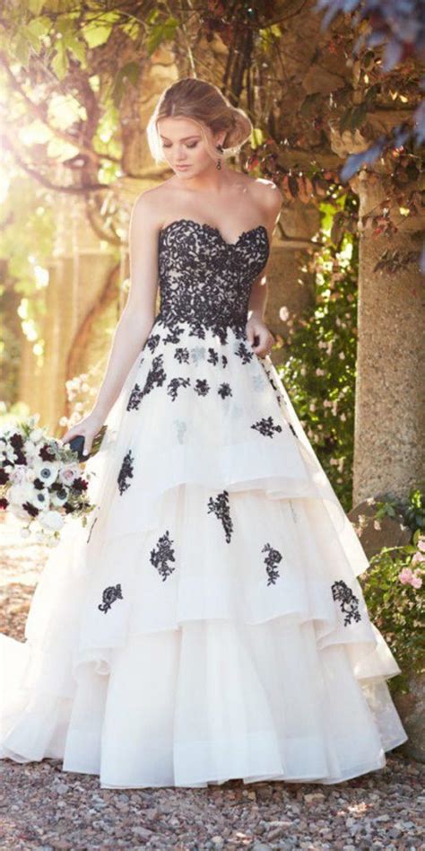 18 Bridal Ideas By Colour Black And White Wedding Dresses Wedding