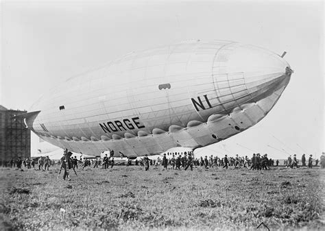 Die norge, ursprünglich n1, war ein halbstarres luftschiff, das 1923/24 unter dem luftschiffpionier umberto nobile bei der italienischen staatswerft stabilimento di costruzioni. File:Norge airship on ground 1926.jpg
