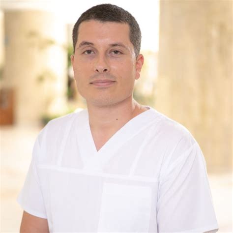 Chirurgie Toracică Institutul Oncologic Prof Dr Alexandru Trestioreanu