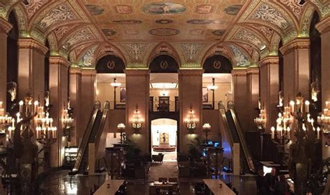 The Palmer House Lobby Bar Chicago Gen X Chicago Bars Events