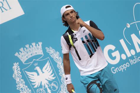 Lorenzo musetti has won 4 career titles. ATP Sardegna: Musetti parte forte. Travaglia si ritira