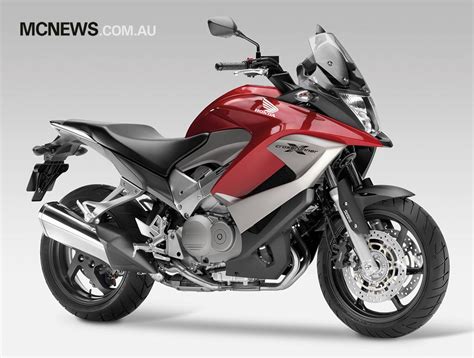 2015 honda vfr800x crossrunner www.totalmotorcycle.com key features. Honda VFR800X Crossrunner Review | MCNews.com.au
