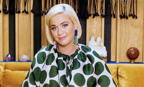 Katy Perry Shares An Empowering Video Of Herself Breast Pumping Marie Claire