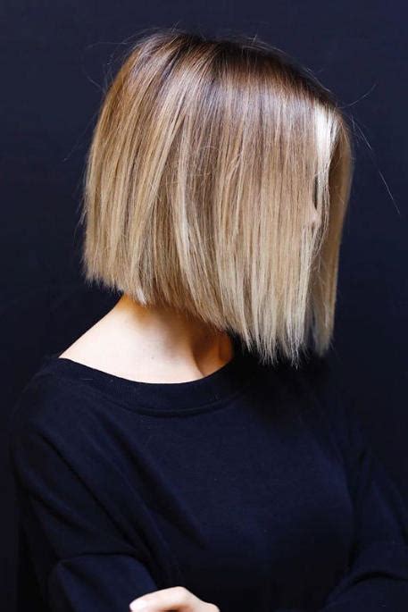 People with fine thin hair often have trouble finding a hairstyle that works because their hair just won't settle properly with most haircuts get your hair cut with layers. The Best Short Hairstyles for Fine Hair 2018 - Southern Living