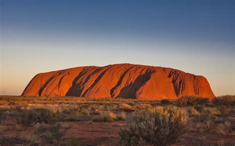 Uluru lies west of the simpson desert, about 208 miles (335 km). Uluru at sunset, Australia