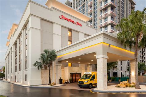Located within walking distance of the outlet mall, we offer free wifi and breakfast. Hampton Inn Miami in Dadeland, FL