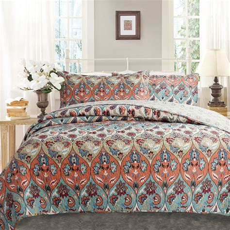 Dada Bedding Paisley Garden Party Reversible Real Patchwork Quilted