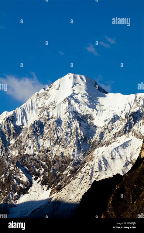 Beautiful Snow Cap Mountains In North Pakistan Stock Photo Alamy