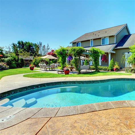 10 Best Backyard Swimming Pools For The Home Luxury Swimming Pools