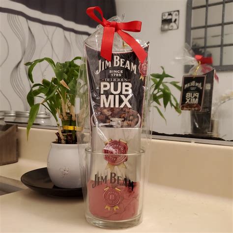 Jim Beam gift set. Treat the bourbon-lover in your... - Depop