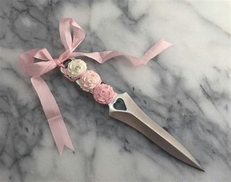 Tdi X Reader Pretty Knives Knife Aesthetic Pink Aesthetic