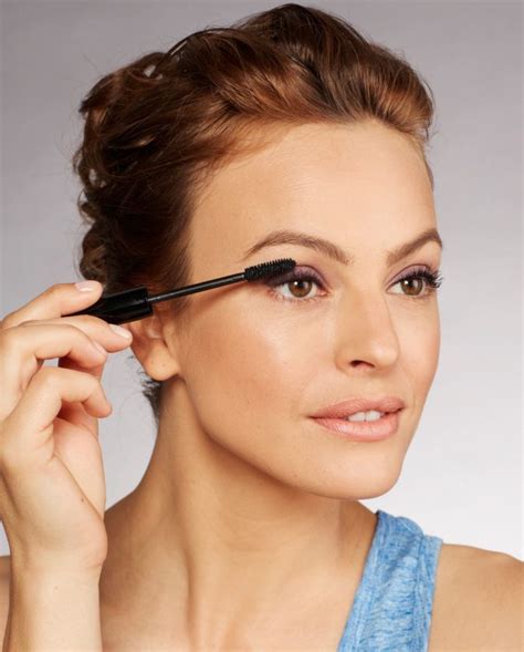 10 tips to apply mascara like a professional