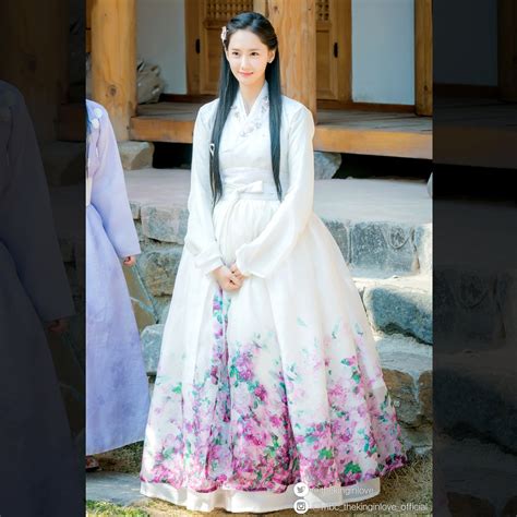 The king is murdered by his brother lee lim and the king's son lee gon is stabbed in the neck, but he survives. The King Loves episodes 13 and 14 to feature trouble for ...