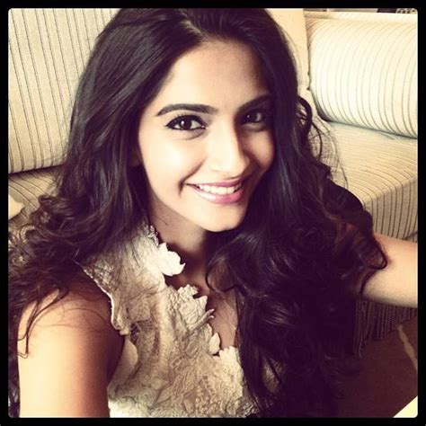 L Oreal Paris India Brand Ambassador Sonam Kapoor Behind The Scenes At Cannes 2013