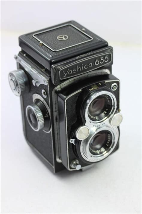 Yashica 635 Tlr Camera