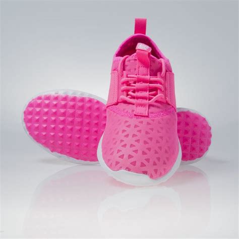 Nike Wmns Juvenate Pink Blast White 724979 602