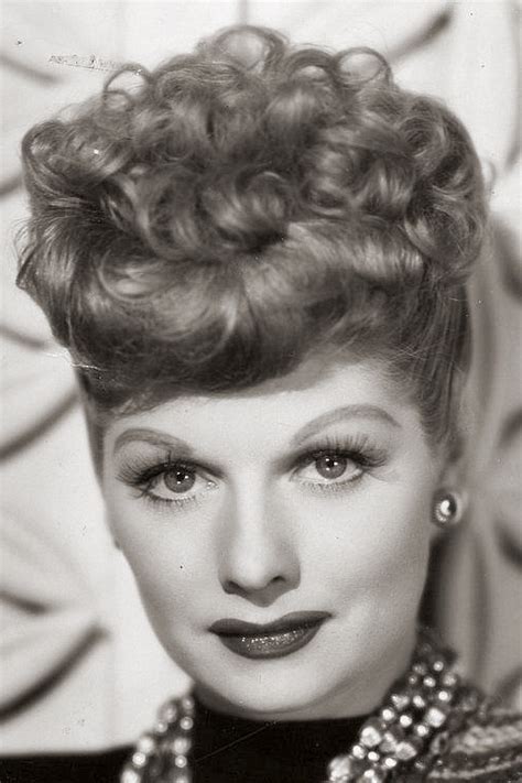 Portrait Of Lucille Ball 1946 Lucille Ball Lucille Désirée Ball Vintage Bombshell