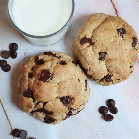 Peanut Butter Withdark Chocolate Chips The Cookie Pusher
