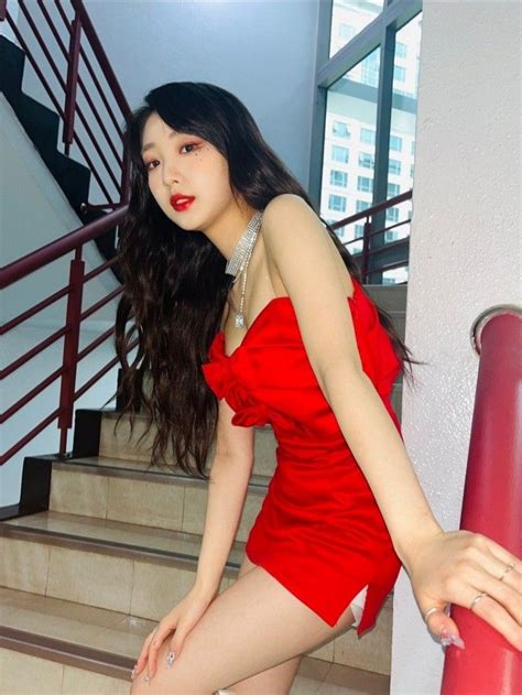 Loona Yeojin Red Formal Dress Red Dress Mini Dress Formal Dresses South Korean Girls Korean