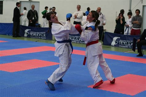 Kumite Feminino Tatami 4 Campeonato Regional De Karate Em Alcabideche